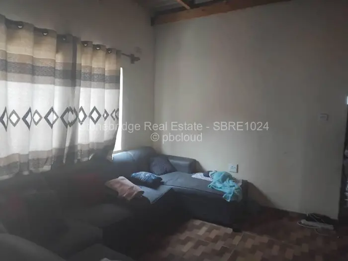 3 Bedroom House for Sale in Lobengula, Bulawayo
