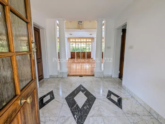Townhouse/Complex/Cluster to Rent in Borrowdale