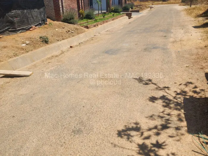 4 Bedroom House for Sale in Erasmus Park, Ruwa