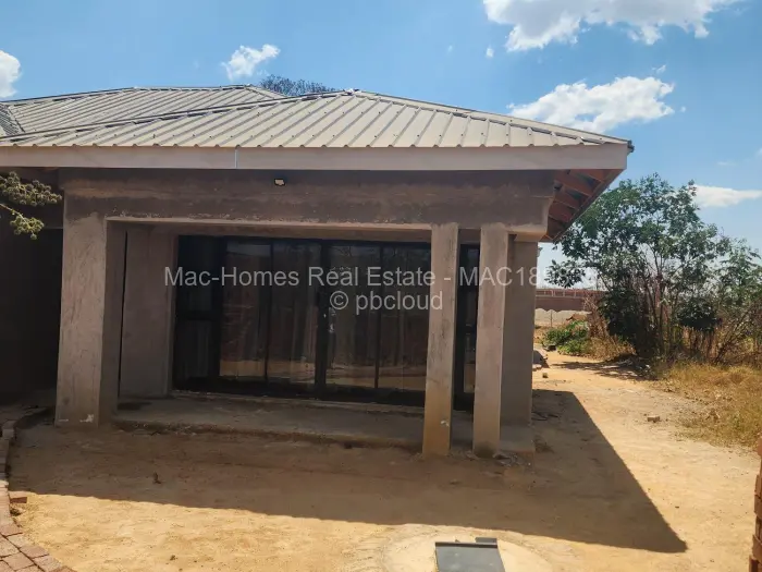 4 Bedroom House for Sale in Erasmus Park, Ruwa