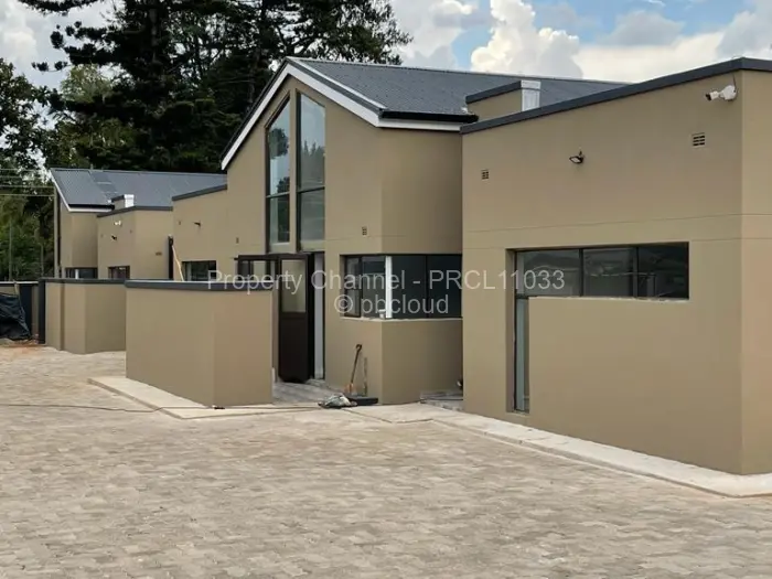Townhouse/Cluster for Sale in Groom Bridge, Harare