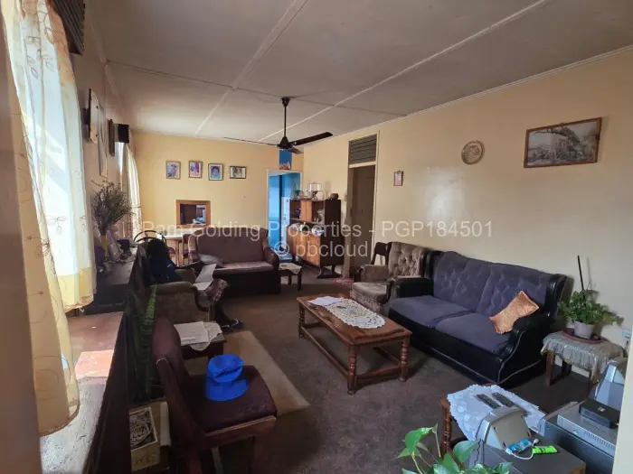 4 Bedroom House for Sale in Paddonhurst, Bulawayo