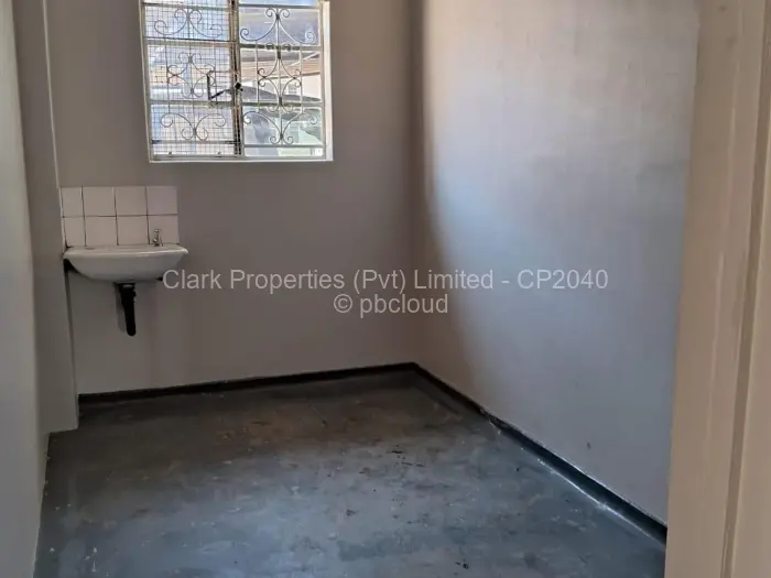 Commercial Property to Rent in Graniteside
