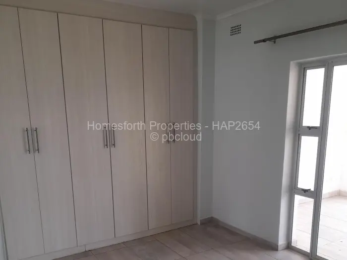 Townhouse/Complex/Cluster to Rent in Borrowdale