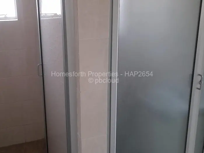 Townhouse/Complex/Cluster to Rent in Borrowdale