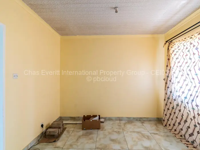 3 Bedroom House for Sale in Houghton Park, Harare