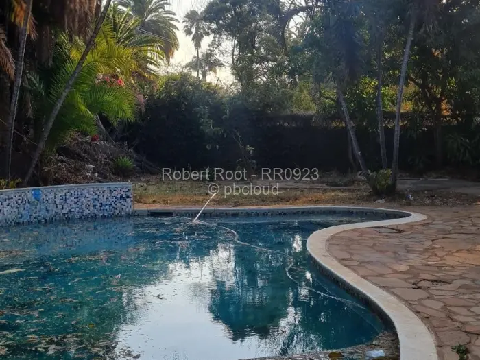 4 Bedroom House for Sale in Alexandra Park, Harare