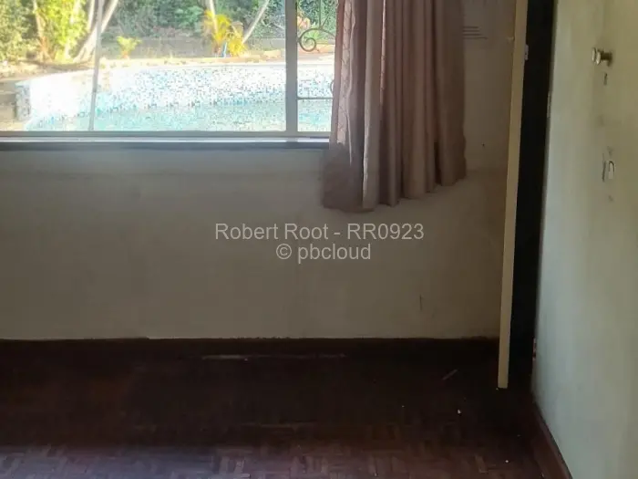 4 Bedroom House for Sale in Alexandra Park, Harare