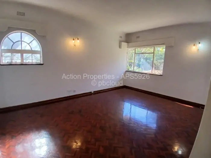 4 Bedroom House to Rent in Alexandra Park