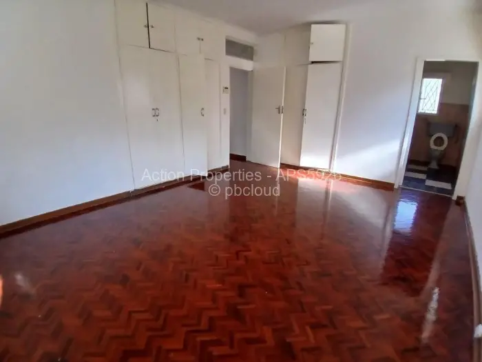 4 Bedroom House to Rent in Alexandra Park