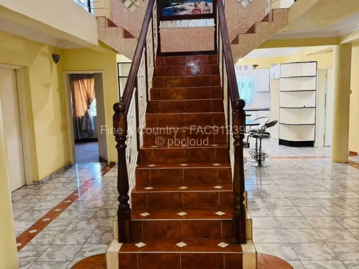 4 Bedroom House to Rent in Emerald Hill, Harare
