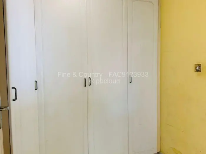 4 Bedroom House to Rent in Emerald Hill, Harare