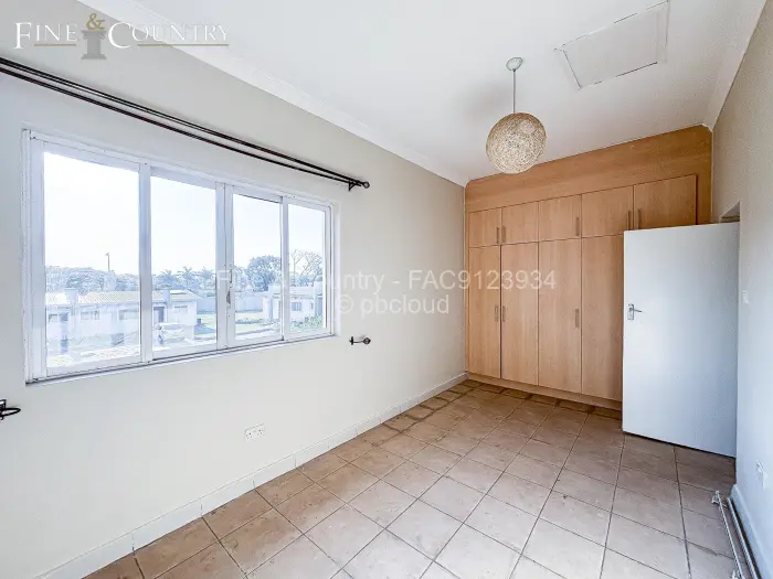 2 Bedroom Cottage/Garden Flat to Rent in Mabelreign, Harare