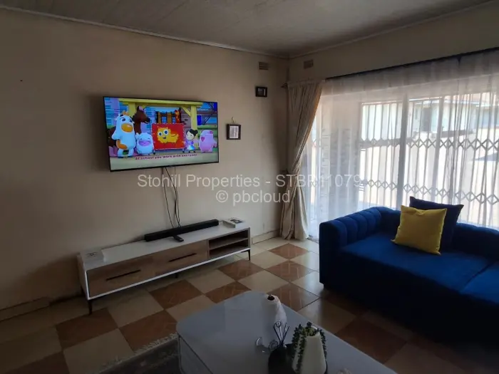 2 Bedroom House for Sale in Madokero Estates, Harare