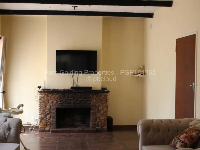 4 Bedroom House to Rent in Borrowdale