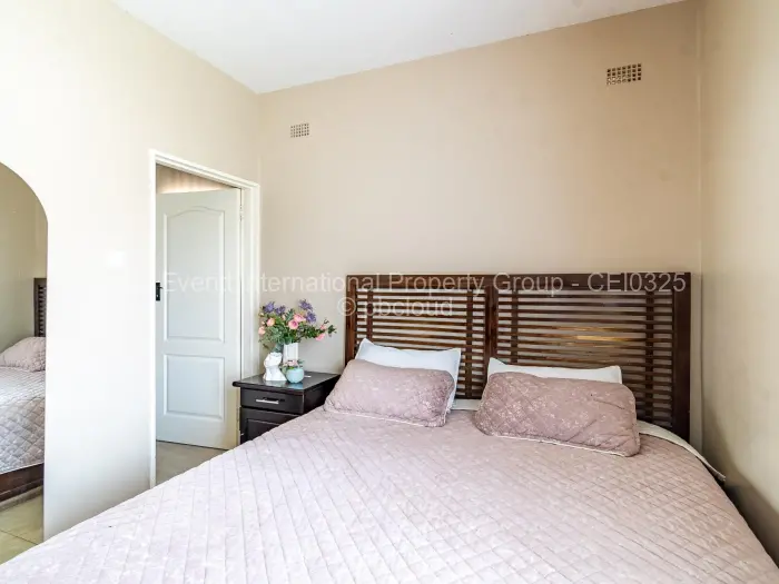 3 Bedroom Cottage/Garden Flat to Rent in Borrowdale West, Harare