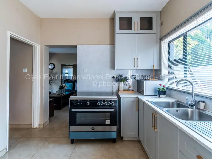 3 Bedroom Cottage/Garden Flat to Rent in Borrowdale West, Harare