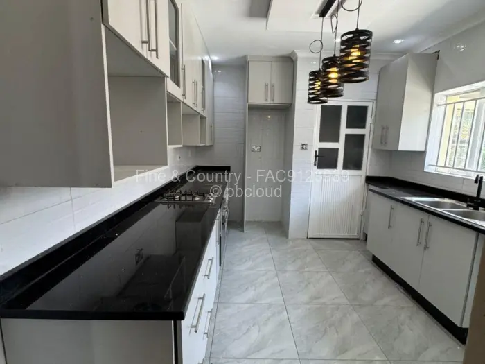 3 Bedroom Cottage/Garden Flat to Rent in Greendale, Harare