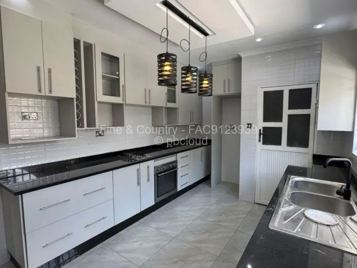 3 Bedroom Cottage/Garden Flat to Rent in Greendale, Harare