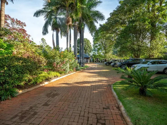 Warehouse/Industrial for Sale in Borrowdale, Harare