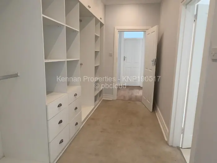 Flat/Apartment for Sale in Borrowdale, Harare