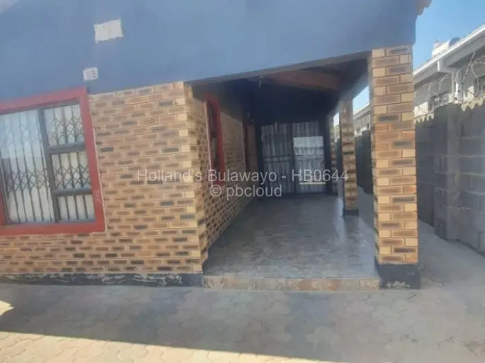 House for Sale in Pelandaba, Bulawayo