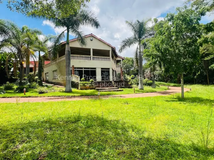 5 Bedroom House for Sale in Ballantyne Park, Harare