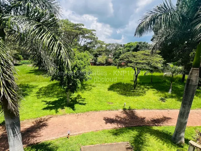 5 Bedroom House for Sale in Ballantyne Park, Harare