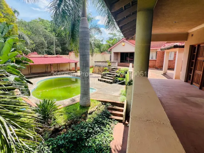 5 Bedroom House for Sale in Ballantyne Park, Harare