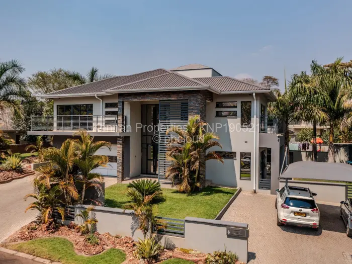 5 Bedroom House for Sale in Borrowdale Brooke, Harare
