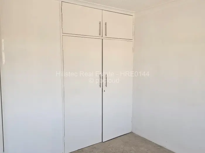 3 Bedroom Cottage/Garden Flat to Rent in Mainway Meadows