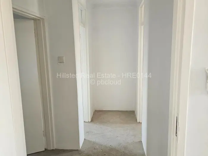 3 Bedroom Cottage/Garden Flat to Rent in Mainway Meadows