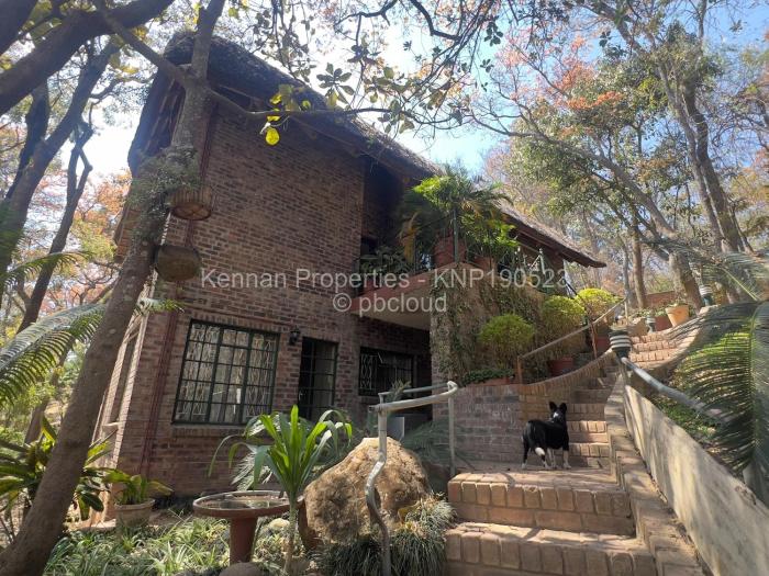 5 Bedroom House for Sale in Glen Lorne, Harare