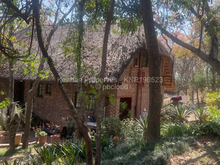 5 Bedroom House for Sale in Glen Lorne, Harare
