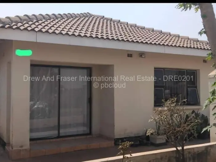 Townhouse/Cluster for Sale in Aspindale Park, Harare