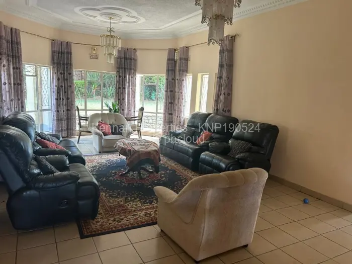6 Bedroom House for Sale in Gunhill, Harare