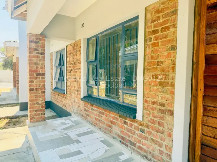Townhouse/Complex/Cluster to Rent in Winstonpark, Marondera