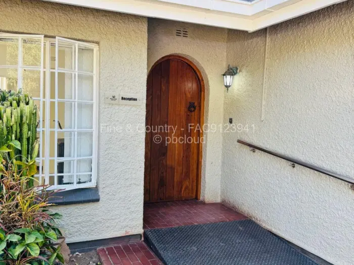5 Bedroom House to Rent in Ballantyne Park, Harare