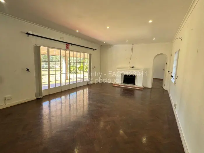5 Bedroom House to Rent in Ballantyne Park, Harare