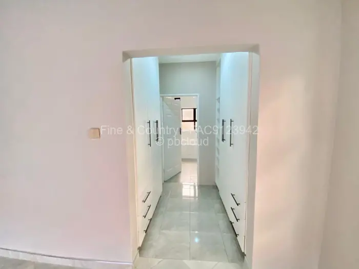 4 Bedroom House for Sale in Mabvazuva Estates, Ruwa