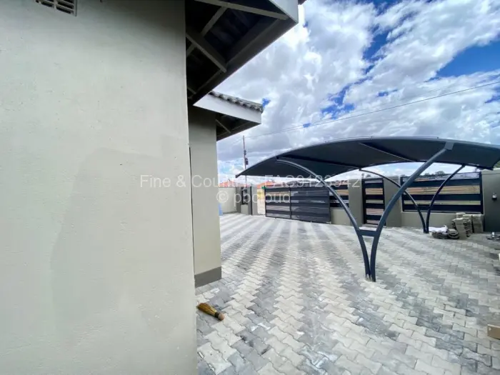 4 Bedroom House for Sale in Mabvazuva Estates, Ruwa