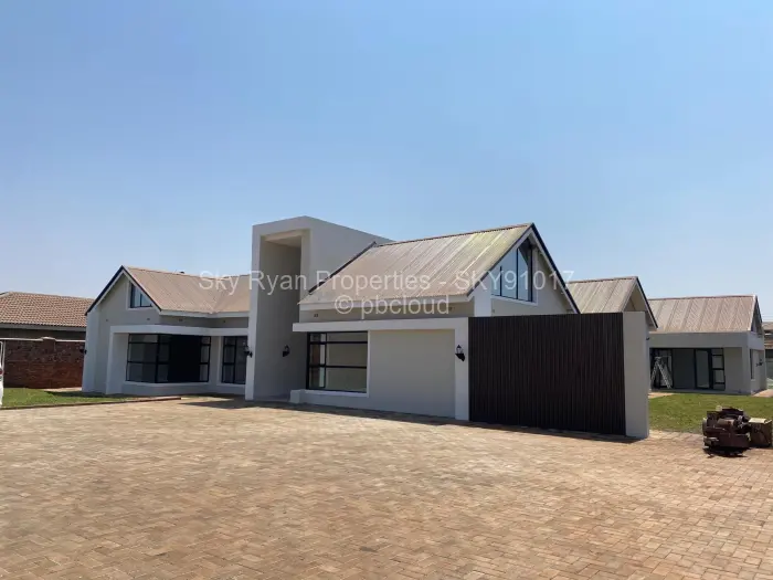 5 Bedroom House for Sale in Mount Pleasant Heights, Harare