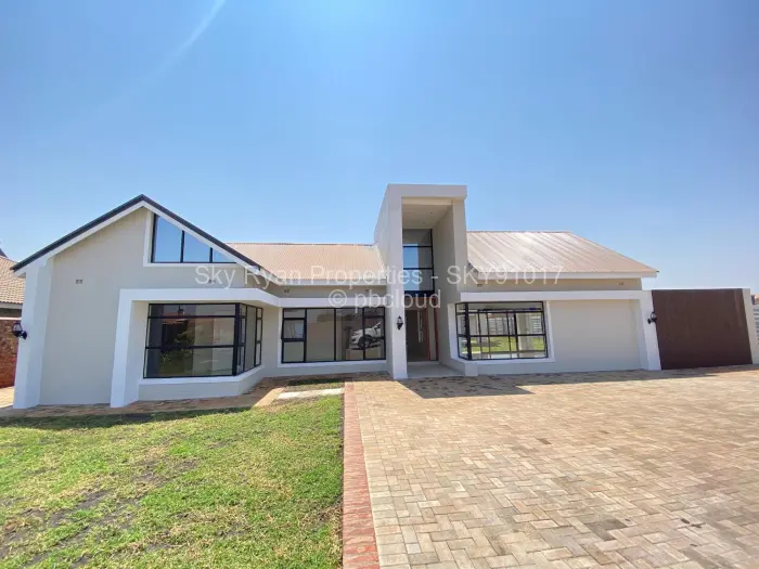 5 Bedroom House for Sale in Mount Pleasant Heights, Harare