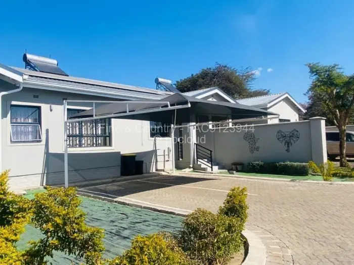 Townhouse/Complex/Cluster for Sale in Greendale, Harare