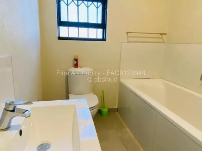 Townhouse/Complex/Cluster for Sale in Greendale, Harare