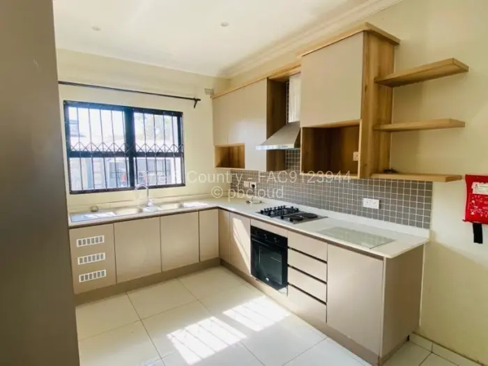 Townhouse/Complex/Cluster for Sale in Greendale, Harare