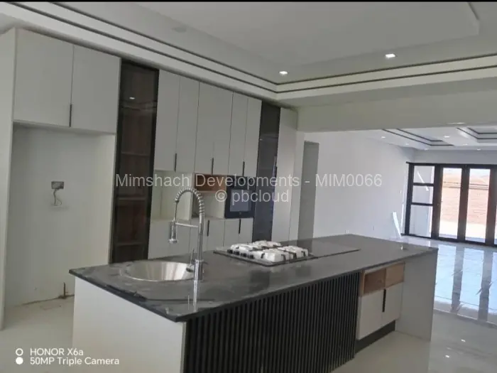 7 Bedroom House for Sale in Mount Pleasant Heights, Harare