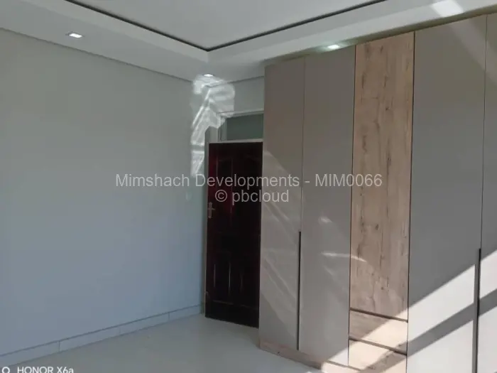 7 Bedroom House for Sale in Mount Pleasant Heights, Harare