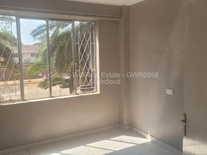 Flat/Apartment to Rent in Avenues
