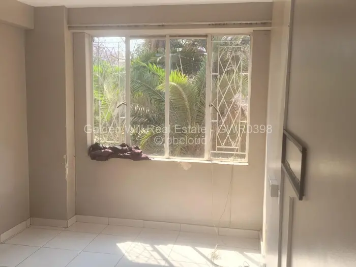 Flat/Apartment to Rent in Avenues